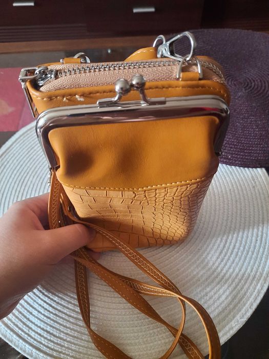 Sprzedam tanio torebko portfel!