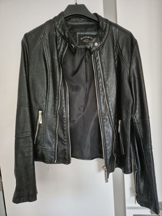 Czarna kurtka skóropodobna roz M