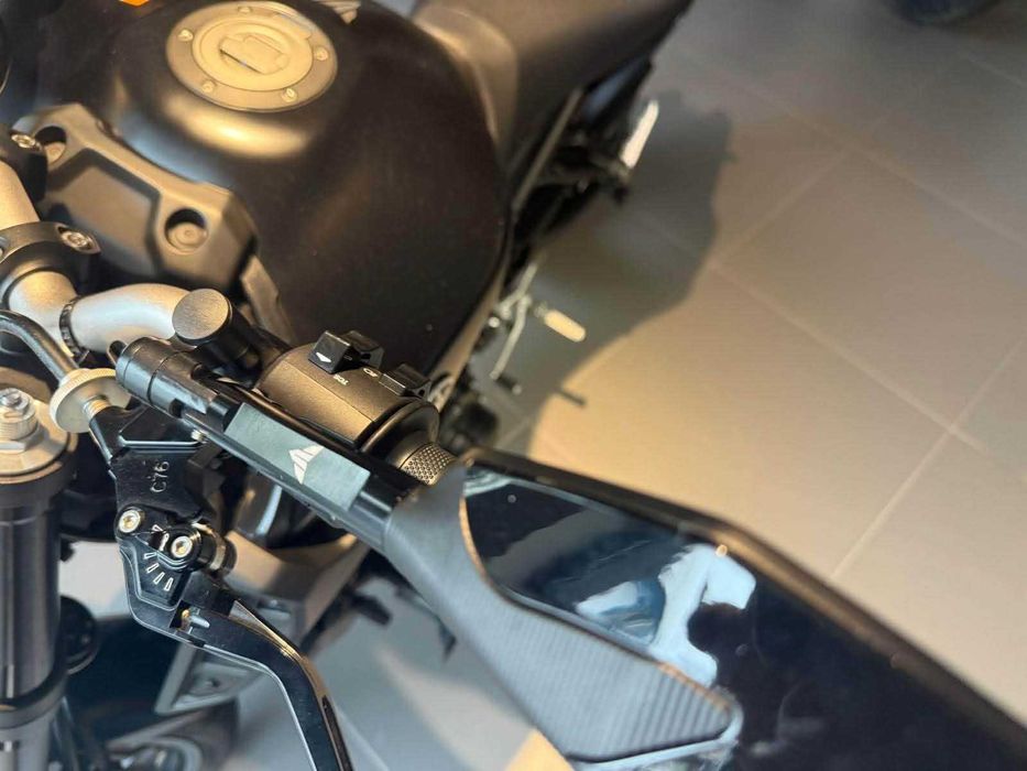 Yamaha MT 09 2020 com apenas 5 mil kms .