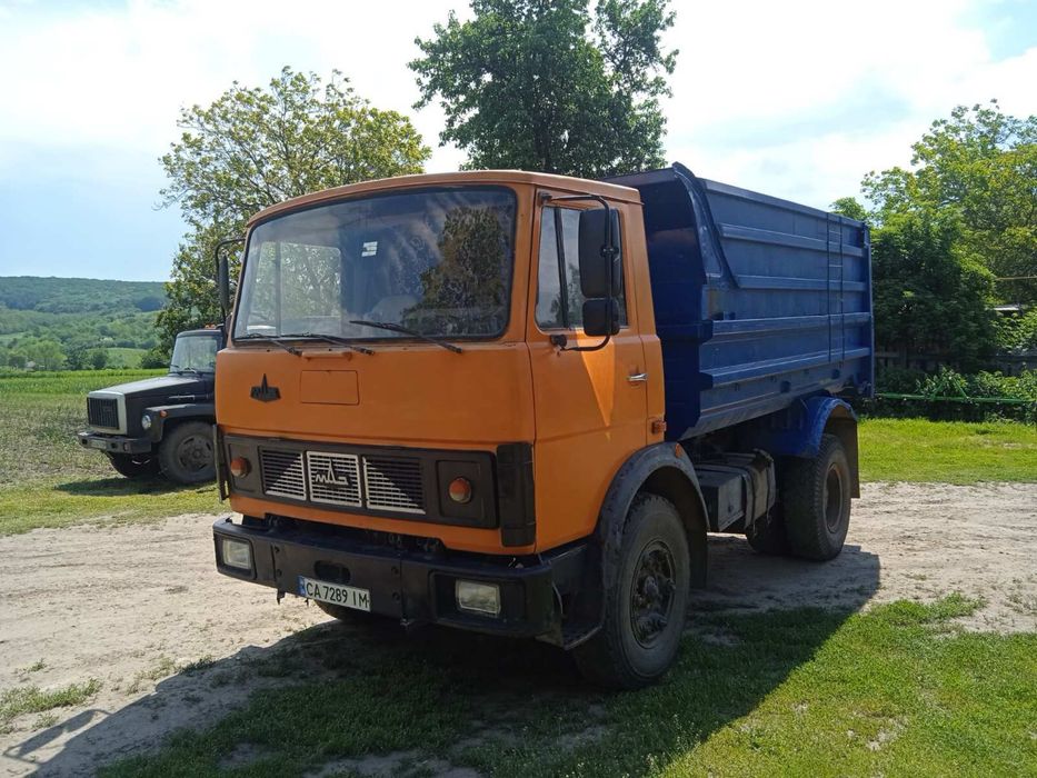 Продам МАЗ 5551