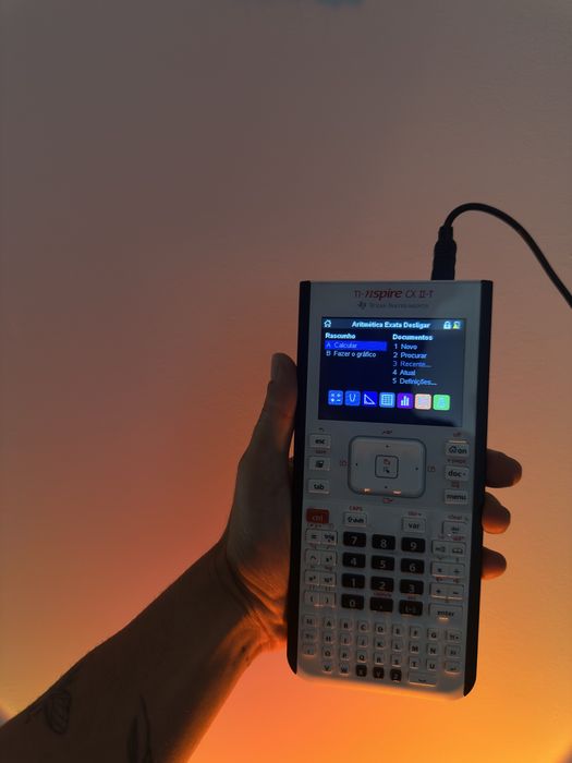 Calculadora Gráfica TEXAS Ti-nspire™ Cx Ii-t