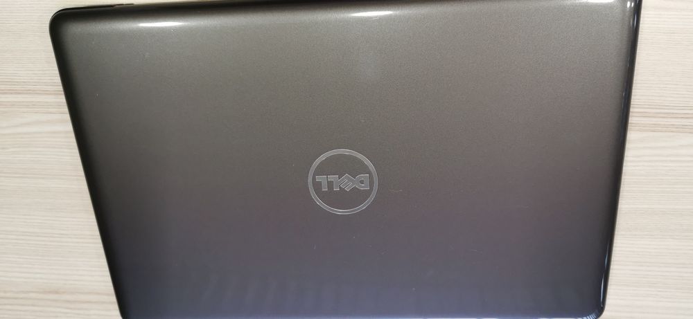 Laptop Dell 5567 i5 7gen, 16GB RAM SSD 256