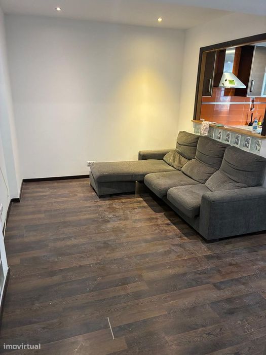 T2 em Sete Rios – Excelente Localização