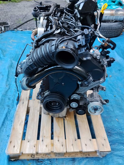 VW t5 CARAVELA transporter 2.0 TDi silnik CAA 11r SZWAJCAR montaż