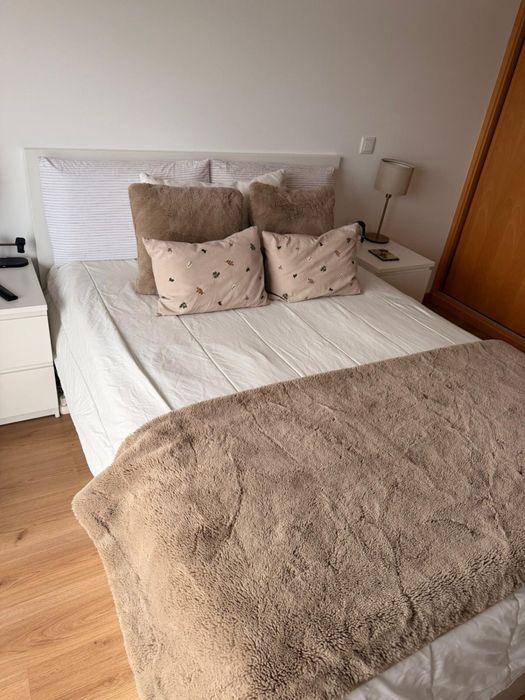 Cama casal + colchão