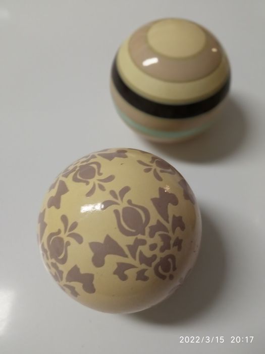 Travessa decorativa e bolas