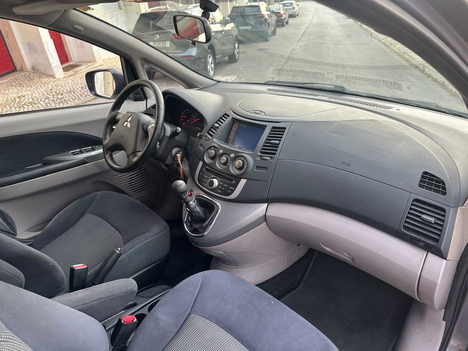 Mitsubishi Grandis 2.0 DI-D