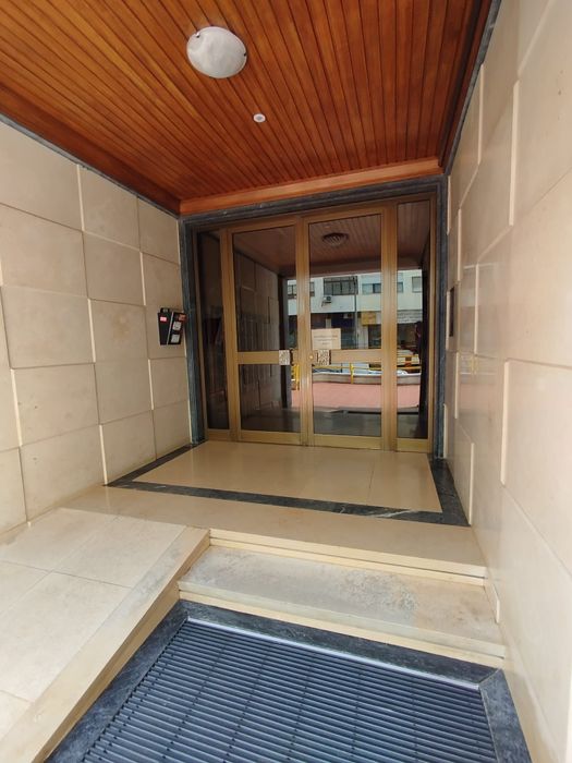 T1 Benfica, 1 parqueamento