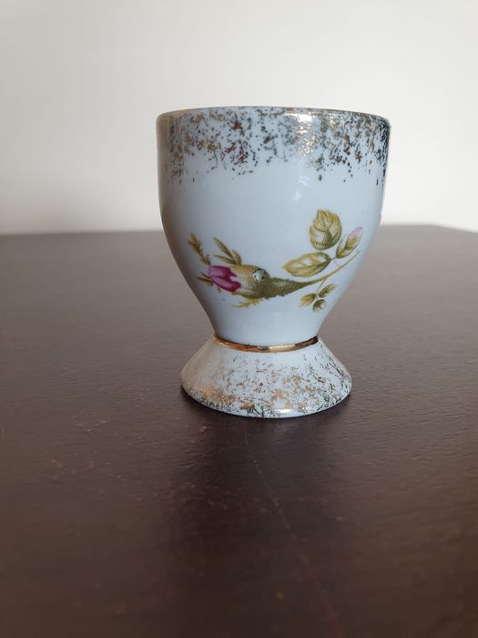 Kieliszek do jajek  Chodzież