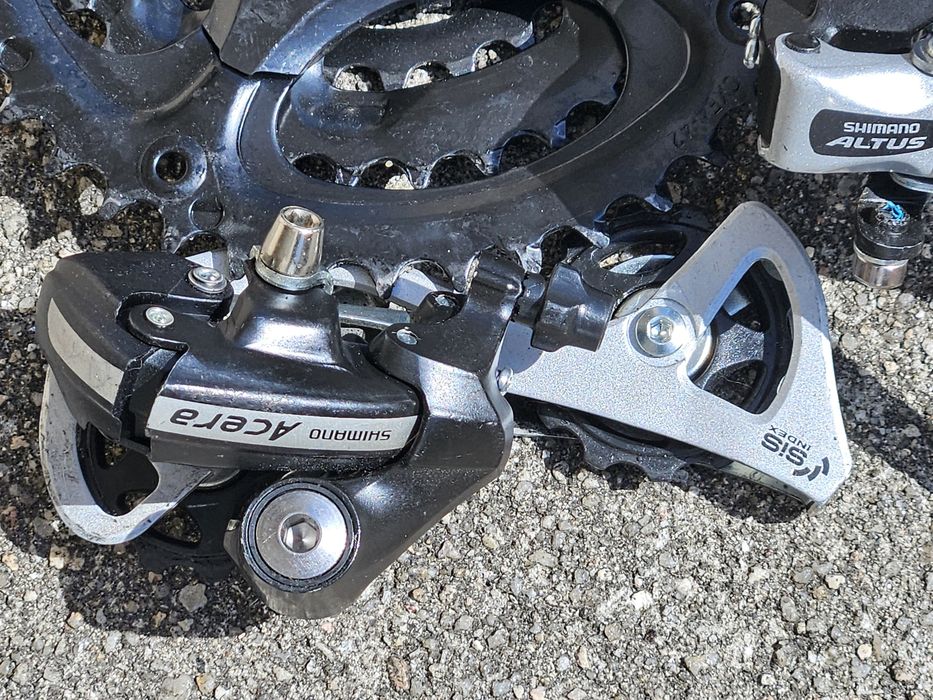 Grupo Shimano ACERA