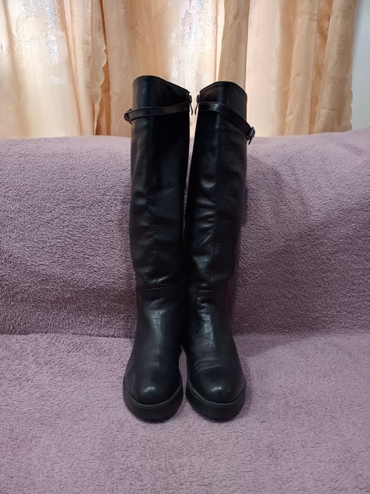 Жіночі високі зимові чоботи 40 р.