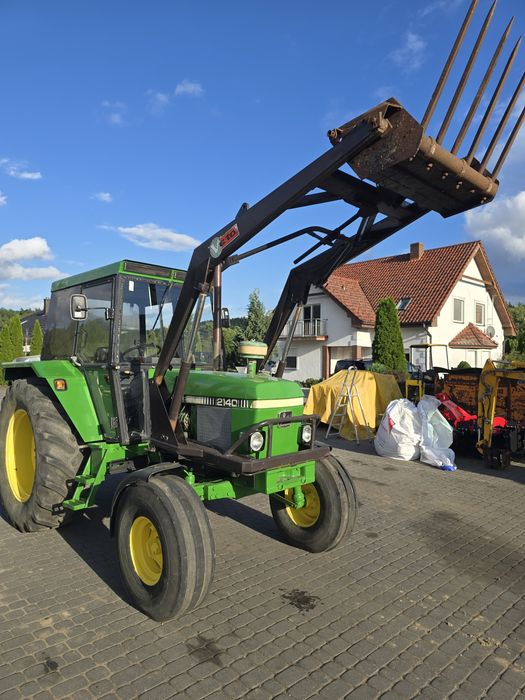 Ciągnik roniczy John Deere2140 z turem