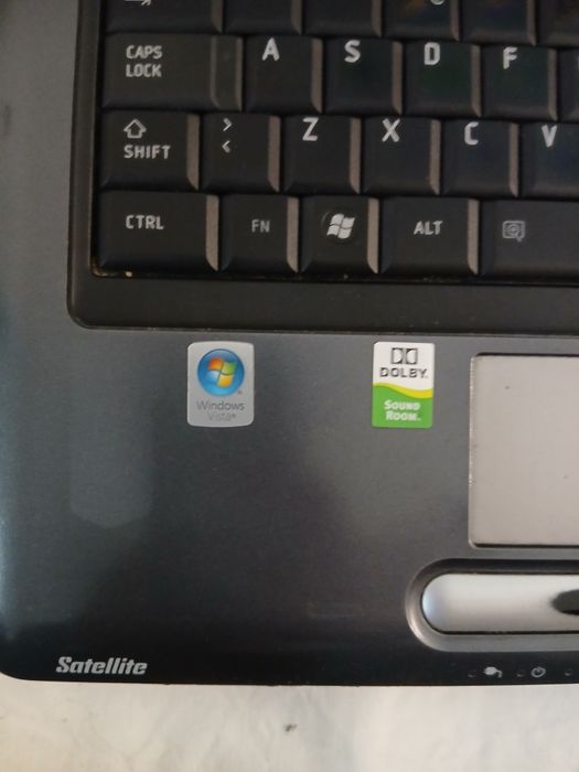 Portatil Toshiba  para Arranjo ou para tirar peças modelo nas fotos