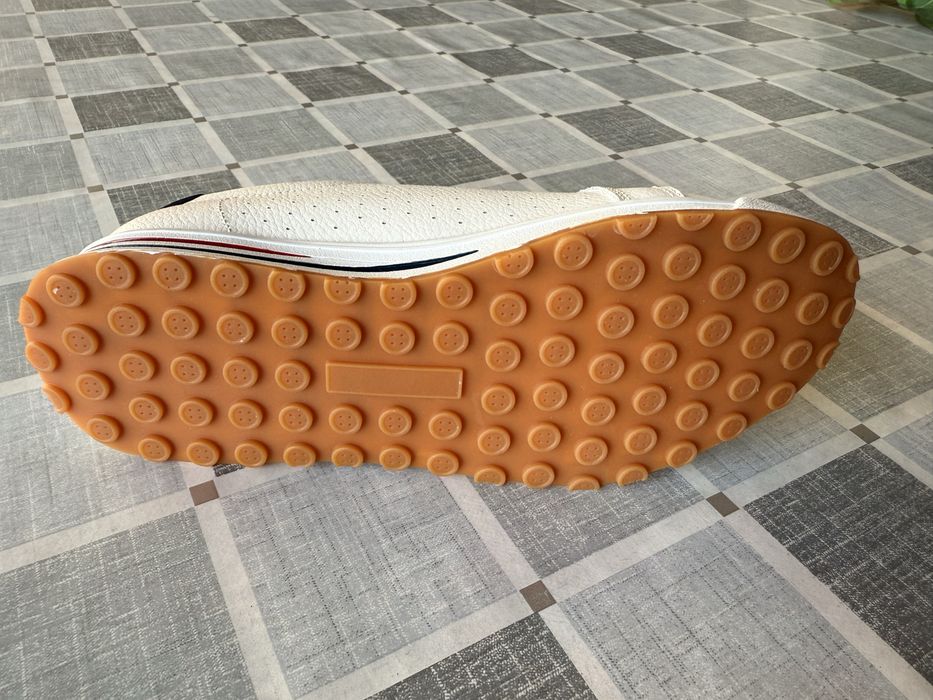 Nowe sneakersy firmy FILIPPO, rozmiar 36
