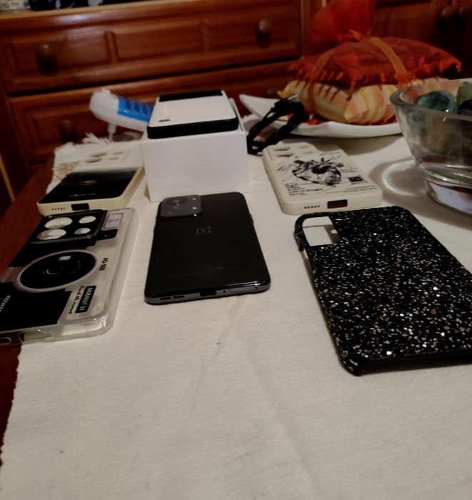 OnePlus Nord 2T em excelente condição sem riscos e sempre bem tratado