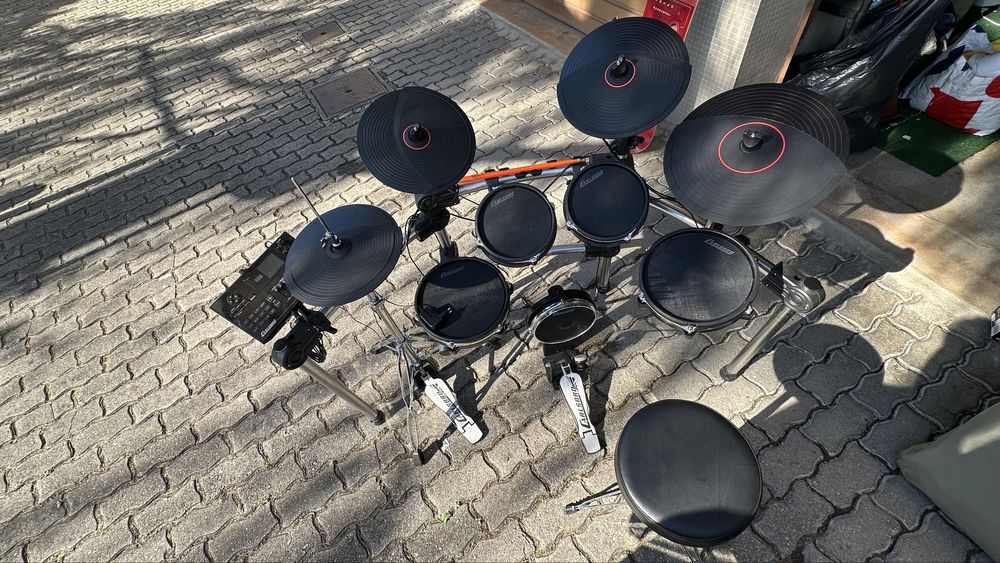 CarlsBro Complete Drum Set64738935017985122
