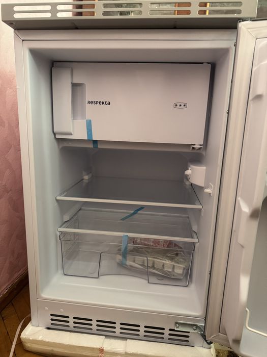 Продаю холодильник