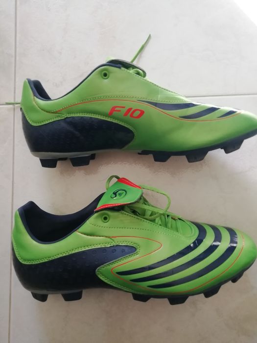 Chuteiras usadas Adidas F10