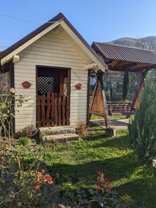 Відпочинок в Карпатах Яремче Котедж " Домашня Оселя "4-5 місць