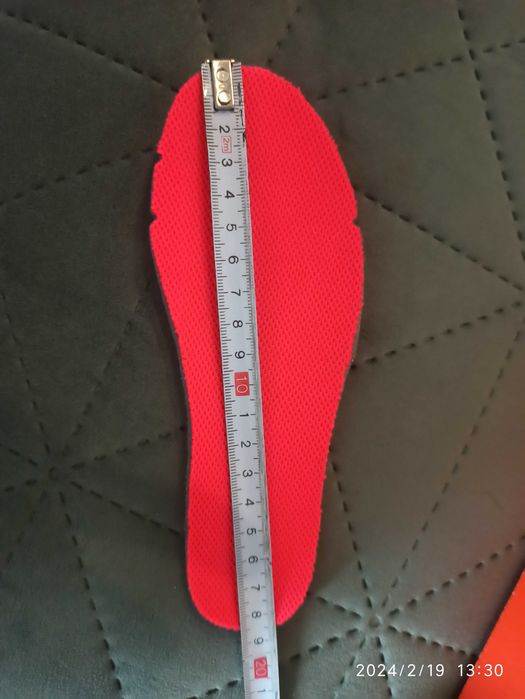 Buty sportowe chłopięce Nike 28 Nowe
