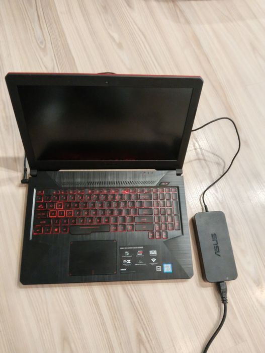 ASUS TUF Gaming FX504GE Gaming