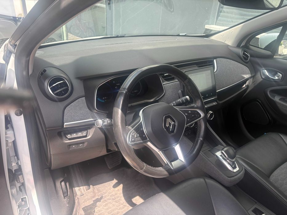 RENAULT ZOE 52KW