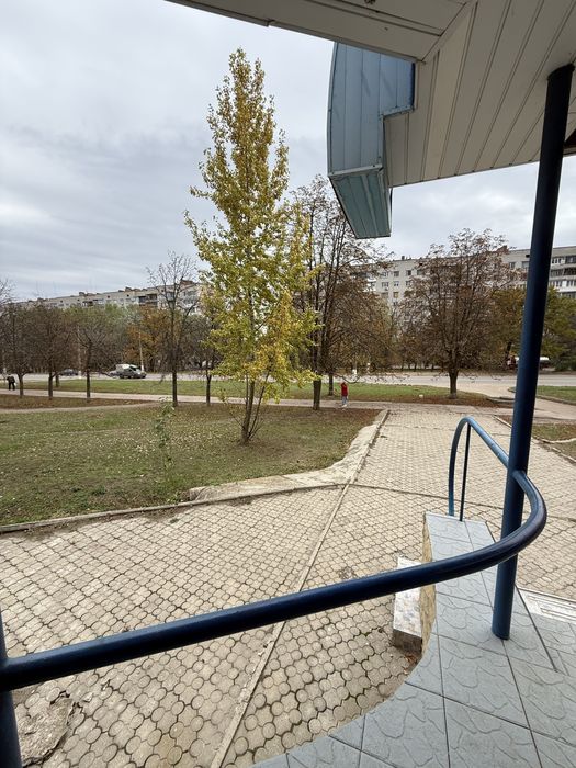 Сдам хорошее помещение на Артема под офис/магазин /для любого бизнеса