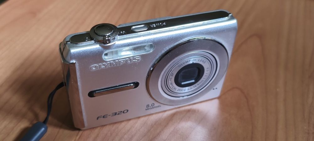 Olympus Fe-320 uszkodzony