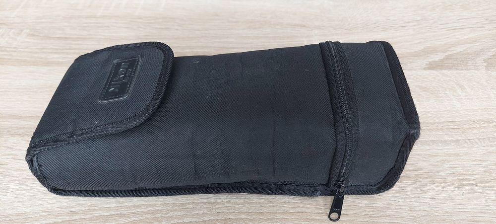 Nikon D7000 + obiektywy i lampa