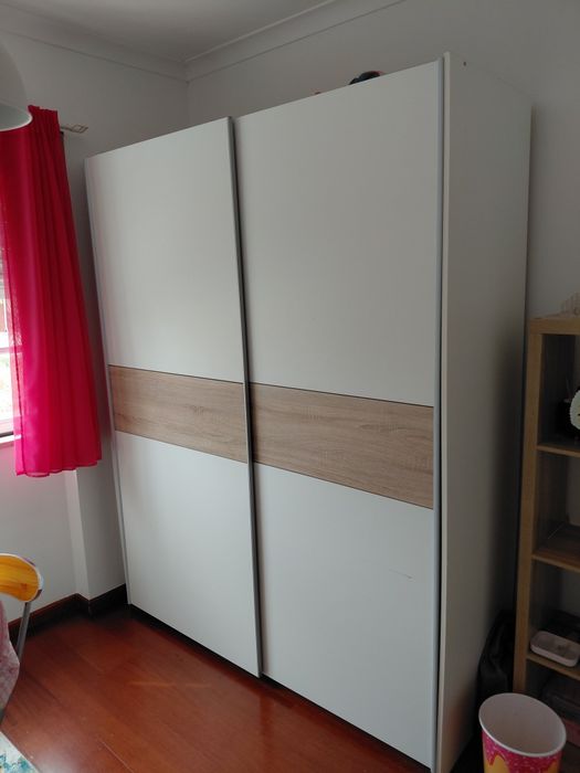 Roupeiro de casal