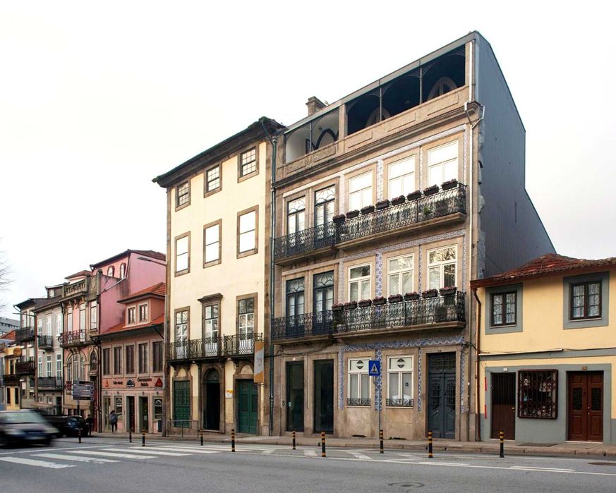 T0 mobilado Palácio de Cristal – Universidades – Internet incluída