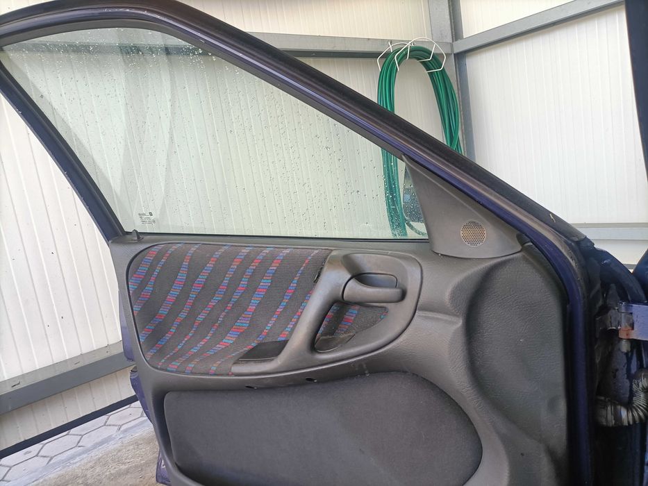 Astra caravan sport 1995 1.7 TD foto 4