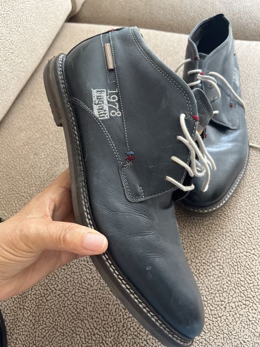 Buty Bugatti męskie  43