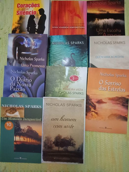 Livros de romance como novos