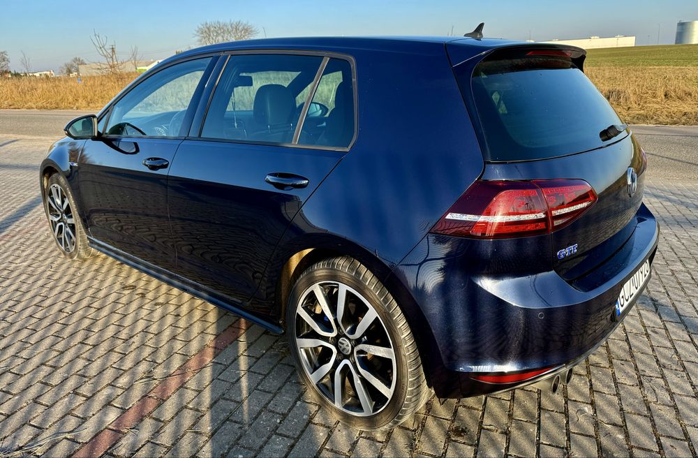VW Golf VII GTE 1.4 TSI Plug-in Hybrid