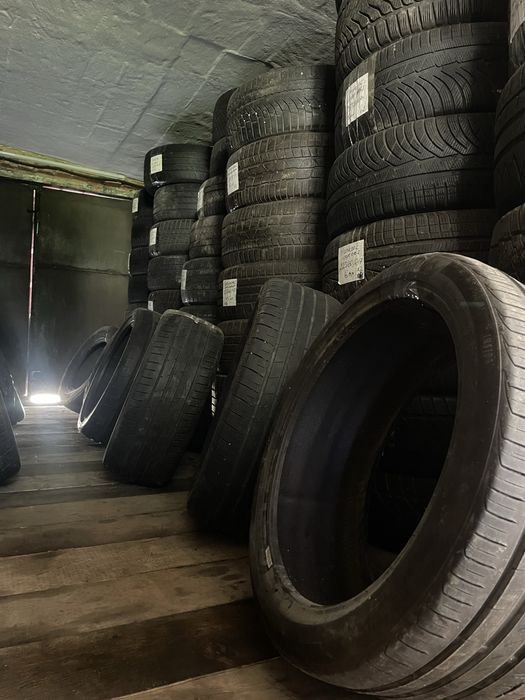 Шини зима пари комплекти розпаровка 235/55 r17 резина