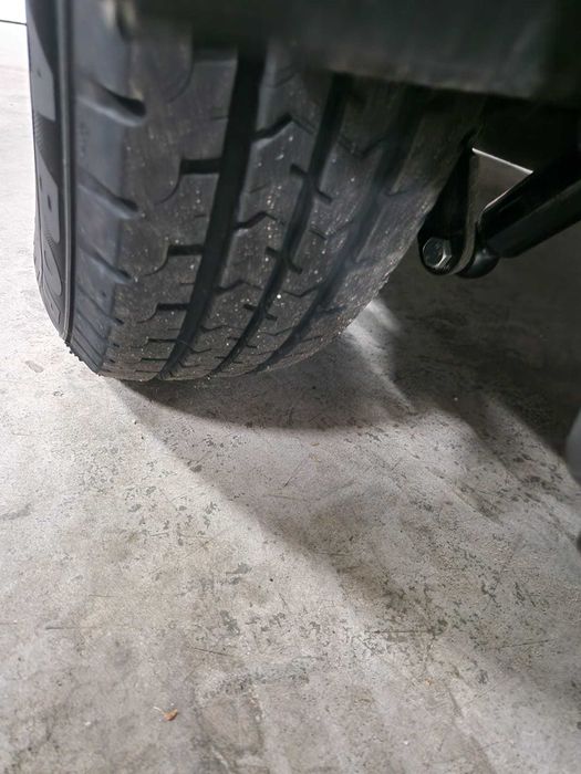 Relote knaus muito bem estimada