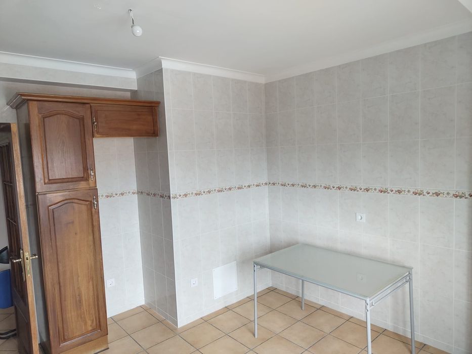 Apartamento t3 em esgueira aveiro