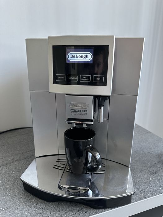 Кавоварка DeLonghi perfecto cappuccino кофемашина кавовий апарат