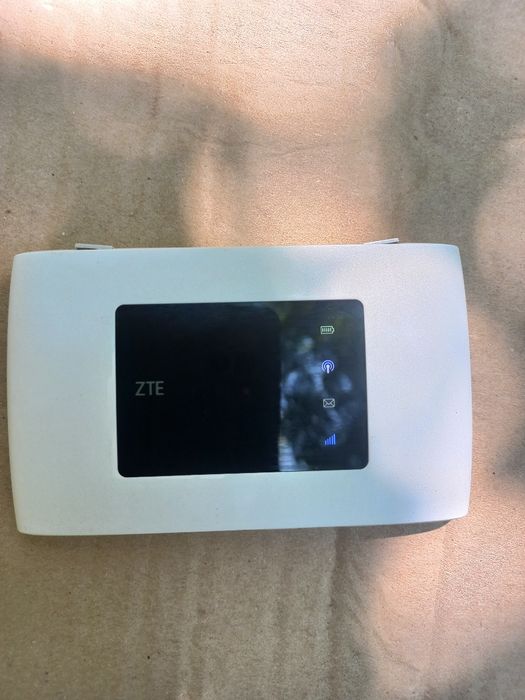 Мобільний Wi-Fi роутер ZTE MF920U