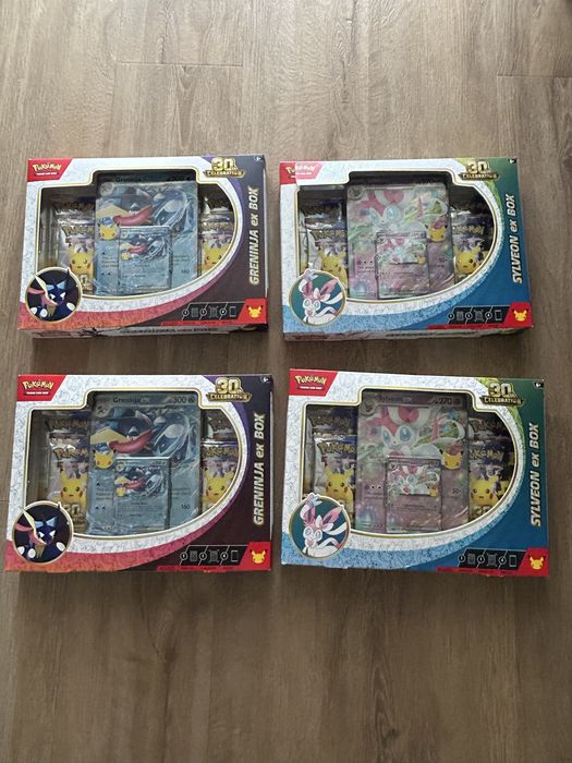 Pokemon 30th Celebration Ex box Sylveon e Greninja