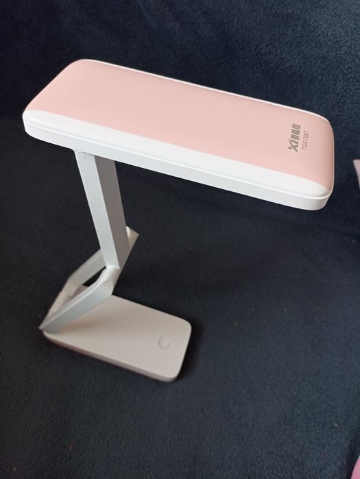 Найкраща настільна лампа на з'ємних акумуляторах, настольная лампа