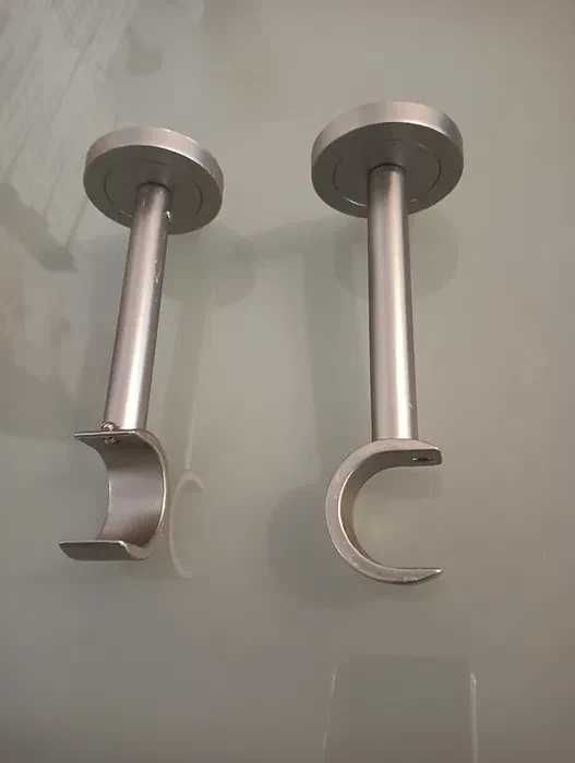 Suportes ponteira metálicos para varão cortinas  - Novos!*