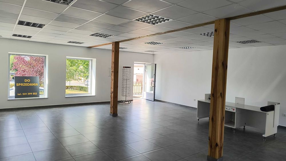 Lokal do wynajęcia . Krzepice , rynek 100m/kw