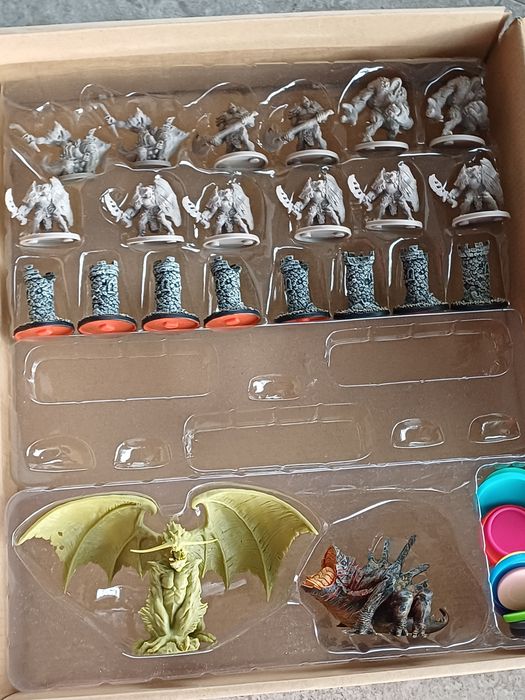 B-SIEGED sons of the Abbys + defenders box