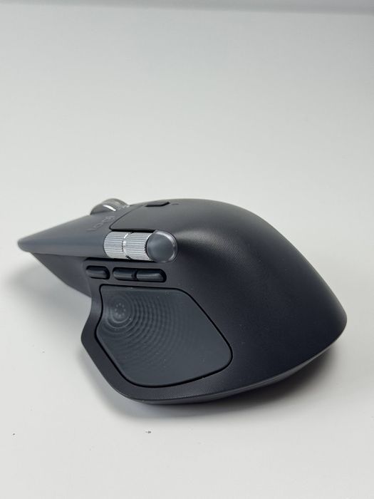 Бездротова оптична миша Logitech MX Master 4 Black - Bluetooth / USB-приймач, додаткове бічне коліщатко прокручування, підключення до 3 пристроїв