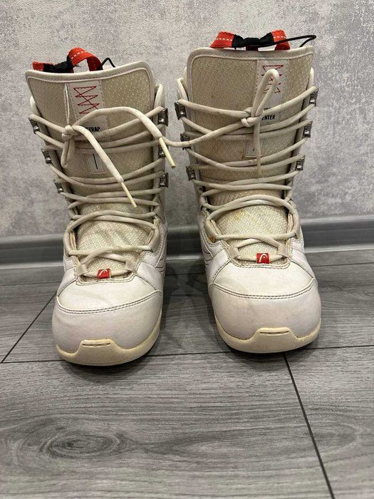 Продам Сноубор и ботинки к нему