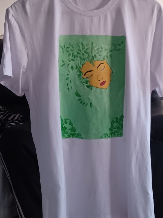 T-shirts pintada à mão