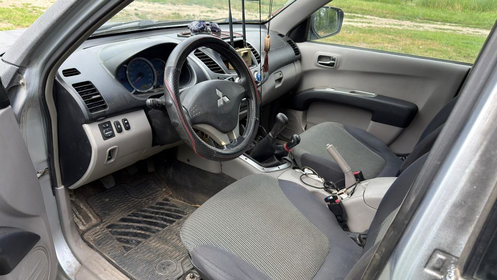 Міцубісі L200 для військовослужбовців