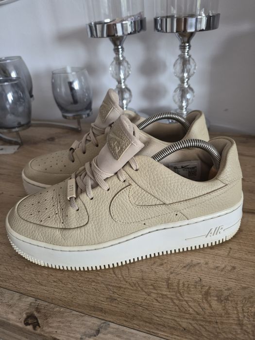 Buty Nike Air Force 1 Sage Low 40 beżowe